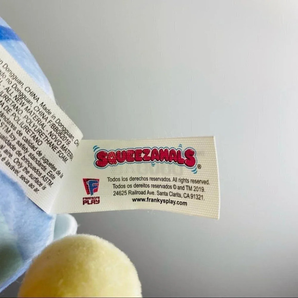 DISNEY Frozen Squeezamals mini - Picture 3 of 3